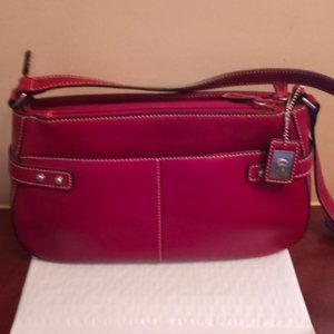Etienne Aigner Vintage Burgundy Leather Handbag with original hangtag